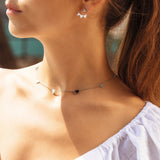Collier Léonore triangles et pierre laiton couleur or